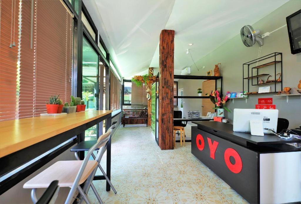 ホテル Oyo 503 Phuket Numnoi バンタオビーチ エクステリア 写真
